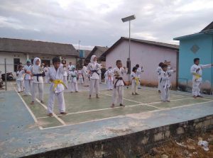 FOTO LATIHAN KEGIATAN KARATE DOJO PKCB DESA PAGARAWAN